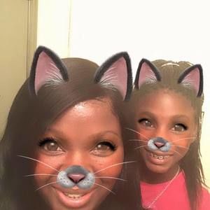 Meet your Posher, Yvette